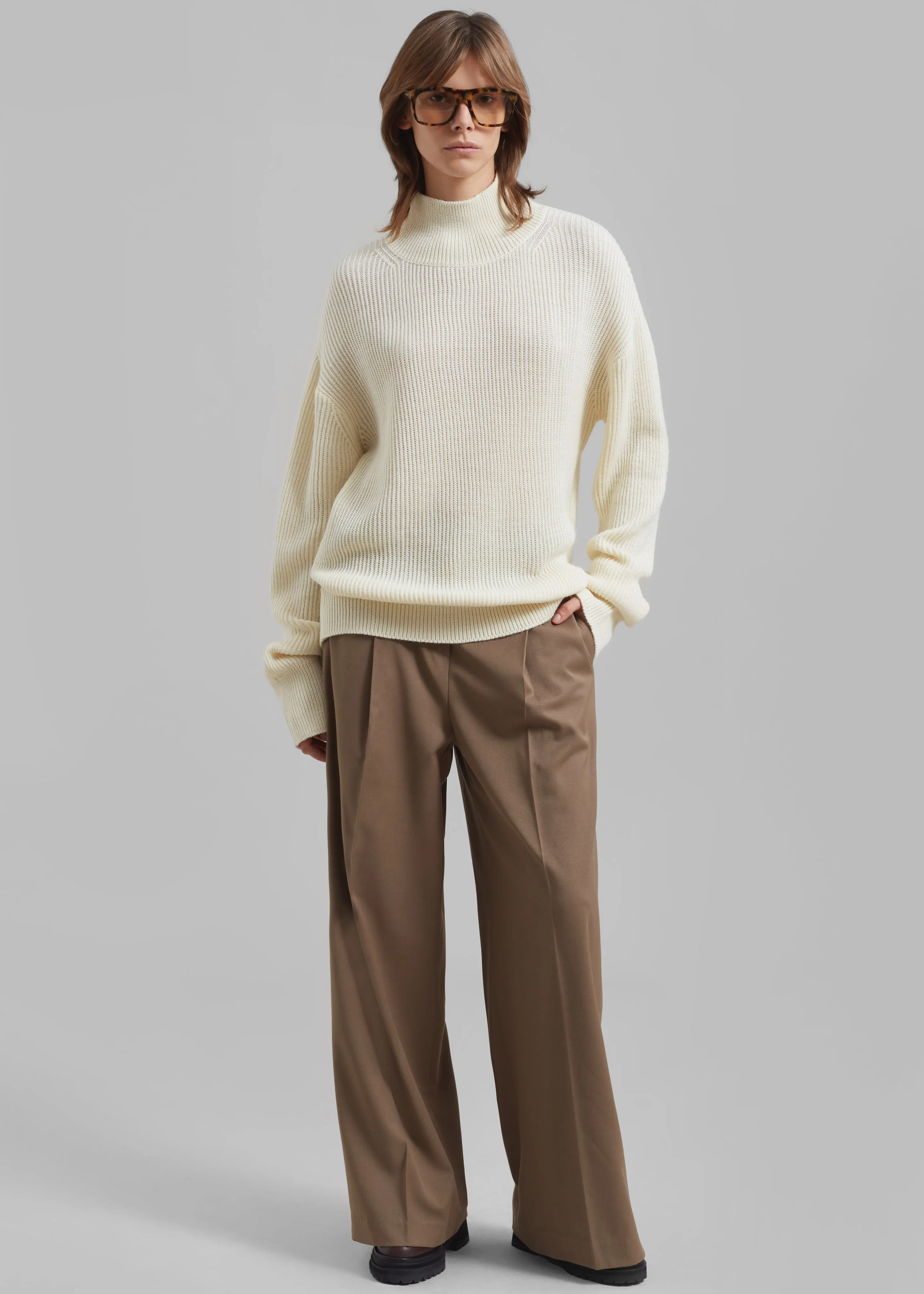 Amomento Turtleneck Pullover - Ecru